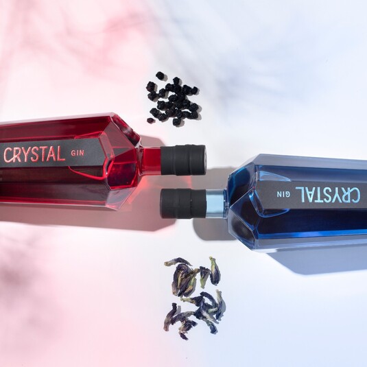 Rugen Distillery launches two new gin