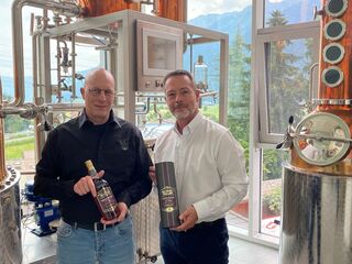 Rugen Distillery holt erstmals mit der Master Distiller Edition Gold an der International Wine &amp; Spirit Competition. Total 4-fach ausgezeichnet