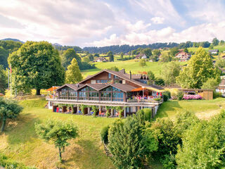 We introduce: Hotel Möve Faulensee