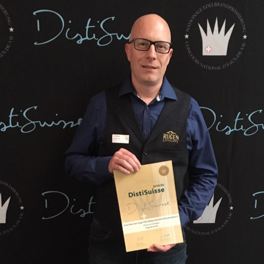 Rugen Distillery 9-fach ausgezeichnet